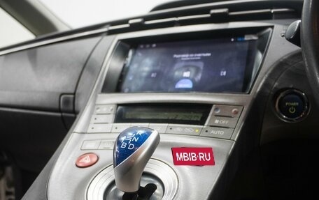 Toyota Prius, 2013 год, 1 179 000 рублей, 12 фотография