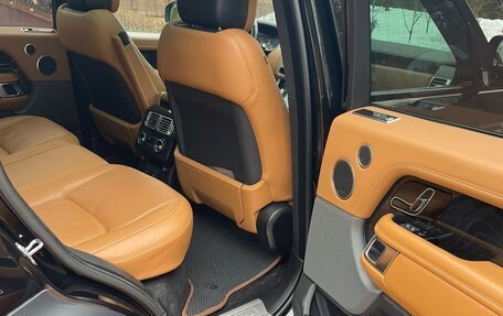 Land Rover Range Rover IV рестайлинг, 2018 год, 9 300 000 рублей, 5 фотография
