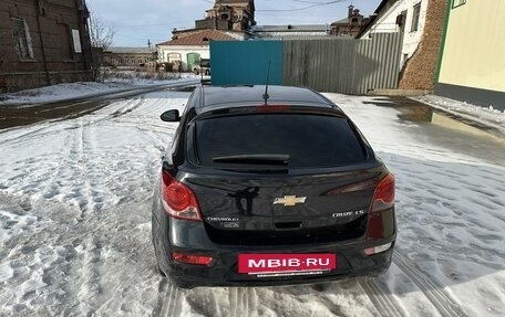 Chevrolet Cruze II, 2011 год, 999 000 рублей, 4 фотография