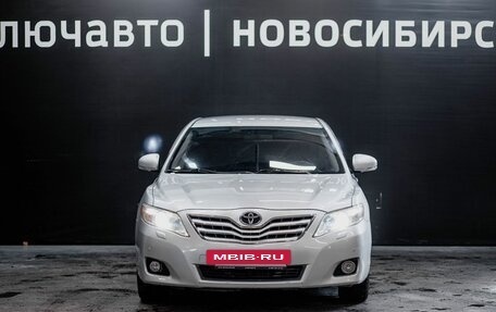 Toyota Camry, 2011 год, 1 520 000 рублей, 2 фотография
