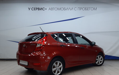 Hyundai Solaris II рестайлинг, 2012 год, 650 000 рублей, 3 фотография