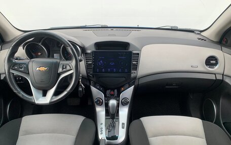 Chevrolet Cruze II, 2011 год, 798 800 рублей, 6 фотография