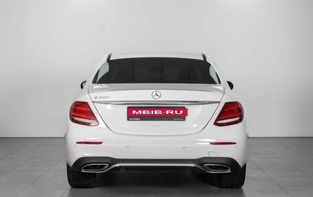 Mercedes-Benz E-Класс, 2019 год, 4 049 000 рублей, 4 фотография