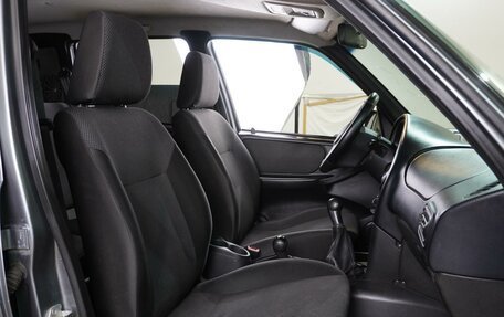 Chevrolet Niva I рестайлинг, 2016 год, 834 000 рублей, 8 фотография