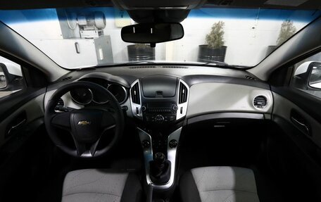Chevrolet Cruze II, 2014 год, 890 000 рублей, 19 фотография