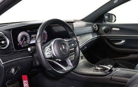 Mercedes-Benz E-Класс, 2018 год, 3 691 000 рублей, 5 фотография