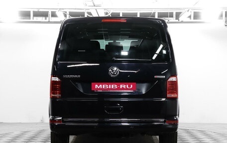 Volkswagen Multivan T6 рестайлинг, 2018 год, 4 698 000 рублей, 5 фотография