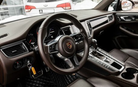 Porsche Macan I рестайлинг, 2016 год, 4 799 000 рублей, 15 фотография