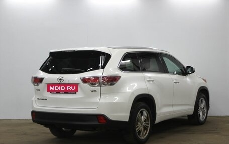 Toyota Highlander III, 2014 год, 3 425 000 рублей, 15 фотография