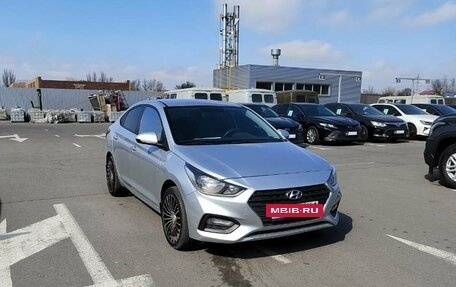 Hyundai Solaris II рестайлинг, 2018 год, 1 349 000 рублей, 3 фотография