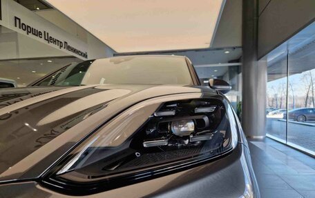 Porsche Cayenne III, 2023 год, 18 690 000 рублей, 6 фотография