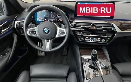 BMW 5 серия, 2021 год, 3 170 000 рублей, 12 фотография