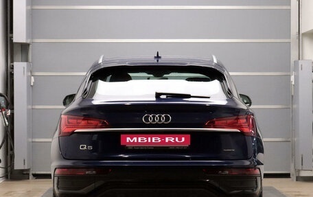 Audi Q5, 2021 год, 5 997 000 рублей, 5 фотография
