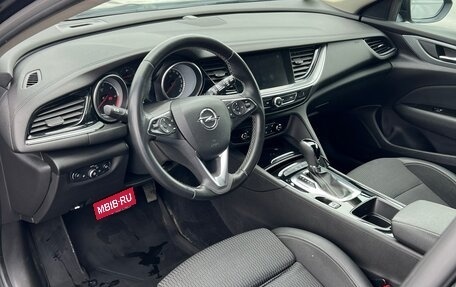 Opel Insignia II рестайлинг, 2017 год, 1 850 000 рублей, 11 фотография