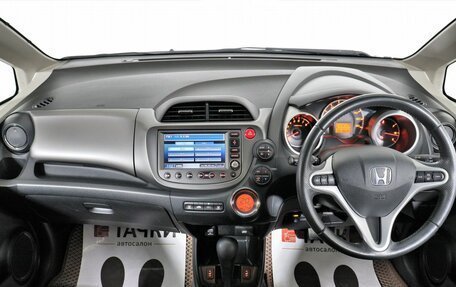 Honda Fit III, 2010 год, 1 145 000 рублей, 12 фотография