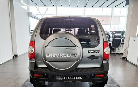 Chevrolet Niva I рестайлинг, 2015 год, 784 300 рублей, 6 фотография
