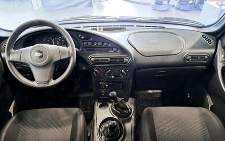 Chevrolet Niva I рестайлинг, 2015 год, 784 300 рублей, 14 фотография