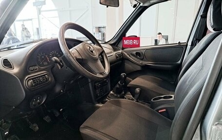 Chevrolet Niva I рестайлинг, 2015 год, 784 300 рублей, 16 фотография