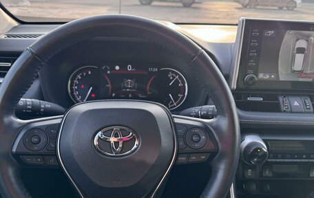 Toyota RAV4, 2022 год, 4 250 000 рублей, 18 фотография