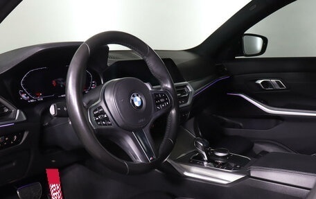 BMW 3 серия, 2019 год, 4 150 000 рублей, 16 фотография