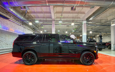 Cadillac Escalade V, 2023 год, 18 049 500 рублей, 4 фотография