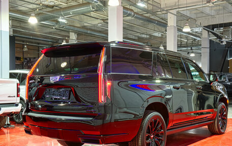 Cadillac Escalade V, 2023 год, 18 049 500 рублей, 5 фотография