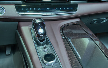 Cadillac Escalade V, 2023 год, 18 049 500 рублей, 11 фотография
