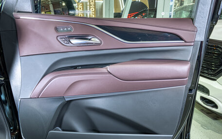 Cadillac Escalade V, 2023 год, 18 049 500 рублей, 19 фотография
