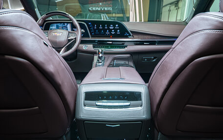 Cadillac Escalade V, 2023 год, 18 049 500 рублей, 30 фотография