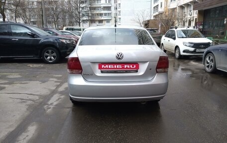 Volkswagen Polo VI (EU Market), 2011 год, 698 000 рублей, 3 фотография