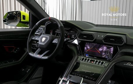 Lamborghini Urus I, 2024 год, 55 000 000 рублей, 12 фотография