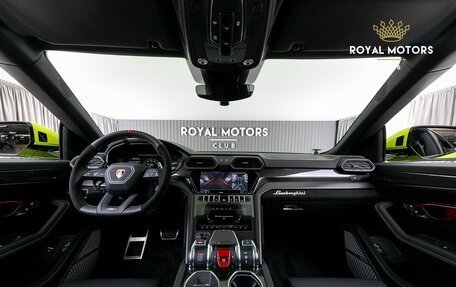 Lamborghini Urus I, 2024 год, 55 000 000 рублей, 11 фотография
