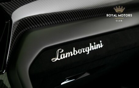 Lamborghini Urus I, 2024 год, 55 000 000 рублей, 18 фотография