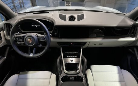 Porsche Cayenne III, 2023 год, 18 990 000 рублей, 23 фотография