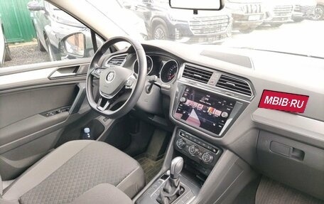 Volkswagen Tiguan II, 2020 год, 2 749 000 рублей, 4 фотография