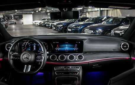 Mercedes-Benz E-Класс, 2021 год, 5 727 000 рублей, 6 фотография