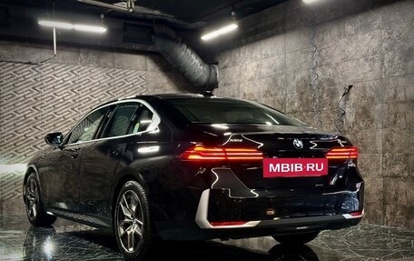 BMW 5 серия, 2023 год, 9 790 000 рублей, 7 фотография