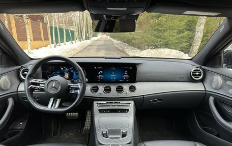 Mercedes-Benz E-Класс, 2021 год, 6 000 000 рублей, 25 фотография