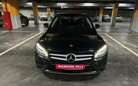 Mercedes-Benz C-Класс, 2018 год, 2 900 000 рублей, 2 фотография