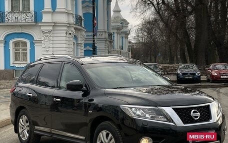Nissan Pathfinder, 2014 год, 2 470 000 рублей, 2 фотография