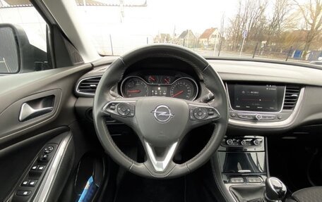 Opel Grandland X I, 2019 год, 1 600 000 рублей, 18 фотография