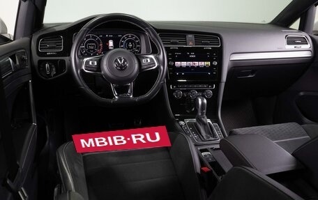 Volkswagen Golf VII, 2018 год, 2 520 000 рублей, 6 фотография