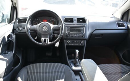 Volkswagen Polo VI (EU Market), 2013 год, 1 020 000 рублей, 6 фотография