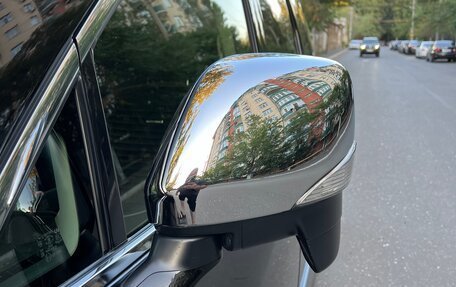 Nissan Elgrand III, 2019 год, 3 590 000 рублей, 6 фотография