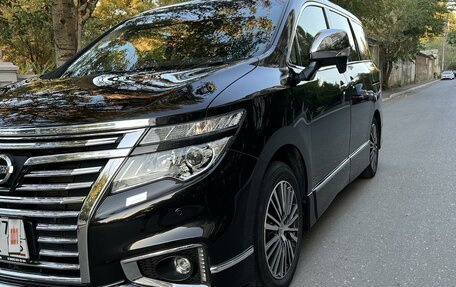 Nissan Elgrand III, 2019 год, 3 590 000 рублей, 4 фотография