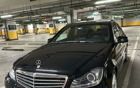 Mercedes-Benz C-Класс, 2011 год, 1 950 000 рублей, 3 фотография