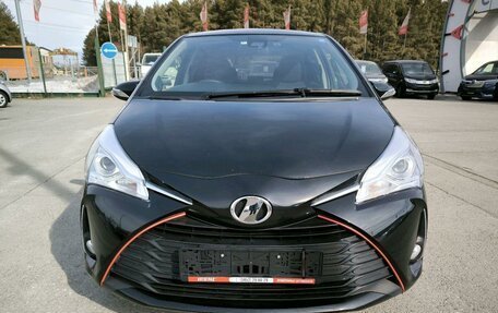 Toyota Vitz, 2019 год, 1 189 000 рублей, 2 фотография