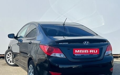 Hyundai Solaris II рестайлинг, 2013 год, 990 000 рублей, 4 фотография