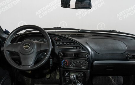 Chevrolet Niva I рестайлинг, 2016 год, 869 000 рублей, 13 фотография