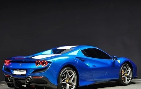 Ferrari F8, 2021 год, 32 550 000 рублей, 2 фотография